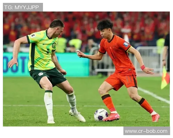 王钰栋社媒晒照庆祝晋级淘汰赛与彭啸蒯纪闻互动引发热议