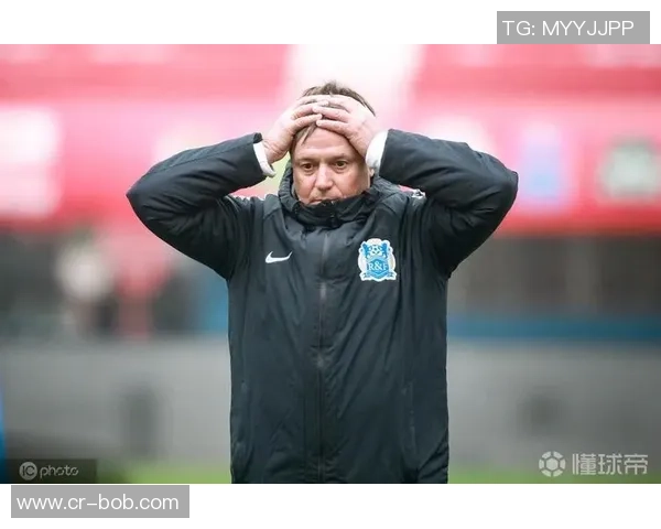 斯帅初期执教风格趋于稳健小杨在场上获得机会或将受限