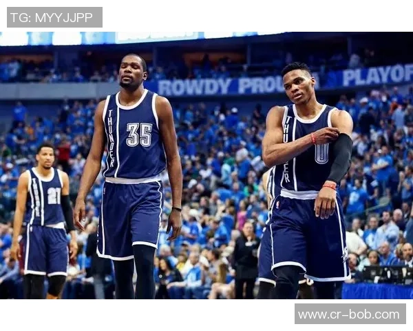 帕金斯回顾三年前警告威少控制情绪否则恐面临无球可打困境