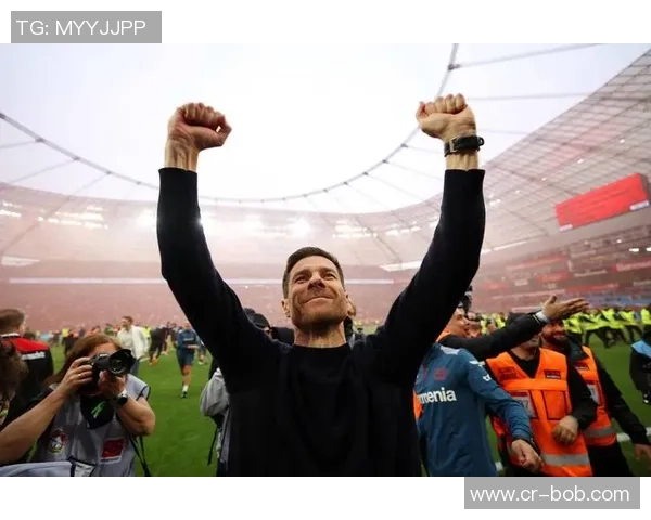 环足奖最佳主帅候选名单揭晓阿隆索恩里克阿尔特塔孔帕尼争夺荣誉