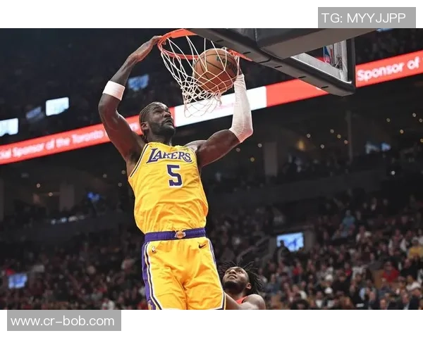 帕金斯直言艾顿两双数据无足轻重亚当斯表现更具价值引发热议 帕金斯直言艾顿两双数据无足轻重亚当斯表现更具价值引发热议