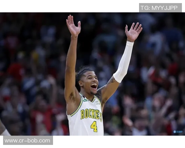 杰伦格林首次以替补身份出战坚信努力终将带来成功与成长 杰伦格林首次以替补身份出战坚信努力终将带来成功与成长