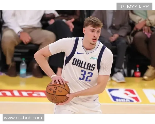 弗拉格18岁创历史成NBA首位单场40分球员超越勒布朗成就辉煌